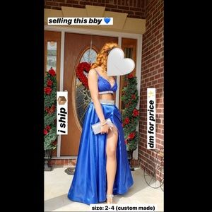 Royal Blue Glassed Lining Prom Dress
